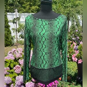 Michael Kors Women's Emerald Green Snakeskin Top Size Medium